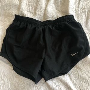 Nike short